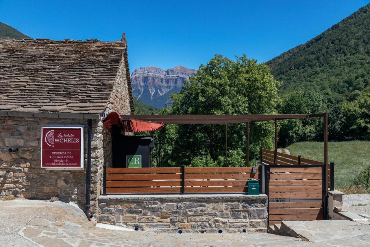 Penzion La Borda De Chelis Broto Exteriér fotografie